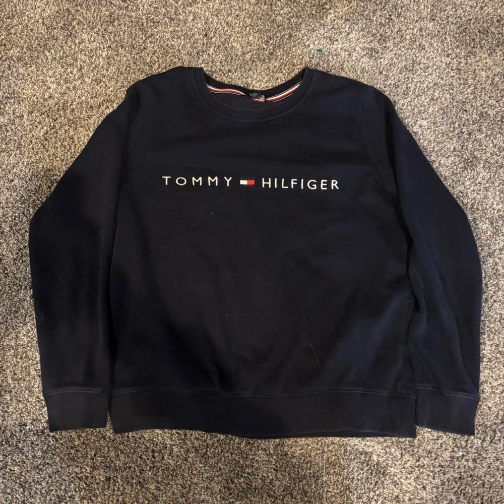 Tommy Hilfiger Black Crewneck Sweatshirt
